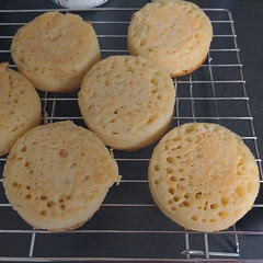 Just like with pancakes, the secret is really waiting for the top to set before removing the rings. I got too eager on the first ones and smeared over that lovely holey top as you can see. Recipe is perfect as written!