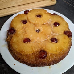 Fresh out the oven, I always love to eat this one warm 👌