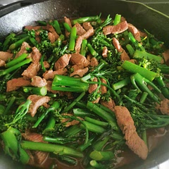 sooo good! quite easy and nice flavours
maybe add a bit of spice next time
had it with rice and definitely recommended