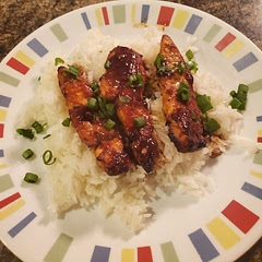 I used tenders instead of thighs which made it a little dry. I also added a bit of corn starch to the sauce and glazed the chicken while they cooked.