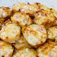 I used a mini cupcake tray to bake mine into bite sized portions.