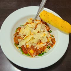 My family doesn't like the spinach so I leave it out and just plate the spinach under my pasta.