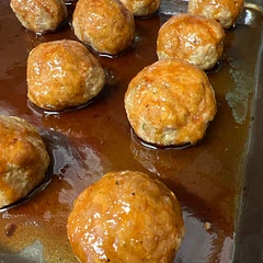 These turned out SOO GOOD! I did double the sauce because my husband and I are sauce people. But they are easy and delicious!!! Definitely a make again!!