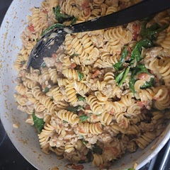 I didn't add peppers as no one likes them in my house! Otherwise the same. Super delicious 😋