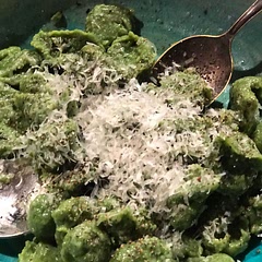 I made the pasta and for the sauce  I added only olive oil salt and pepper garlic and a lot of parmesan and it was wonderful!