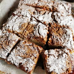 Deliciously simple to make & deliciously moreish to eat