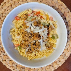This was fantastic!! Made excellent leftovers and everyone enjoyed it, this will be a regular around here now!
