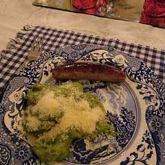 I think  this is a good base if you are a beginner  cook.  I would  do this again I would add a third ingredient  ricotta.  To the pasta.  I strayed from the sauce direction. Iti made my pasta  I'm gnocchi shape.