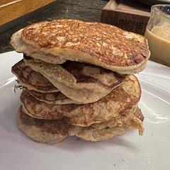 Very hard to me to make them in the pan, they are not like the regular pancakes. ☹️ hope next time to look a little more good, but the taste is nice and delicious 🥞🤩