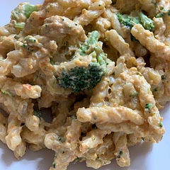 I used coconut milk instead of the suggested milk. I also added 100gr of ricotta and I roasted the butternut squash instead of steaming it. The butternut squash was seasoned with garlic powder, rosemary, black pepper and salt.