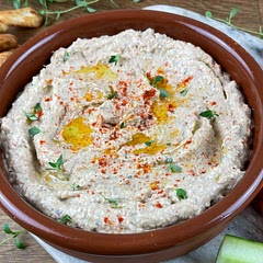 Notes:
If thyme stems are hard, then use the leaves only.
