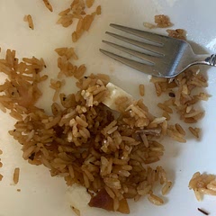 Chicken super dry and rice under done. Flavor is super good tho!!