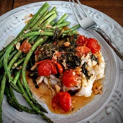 My husband loved this and he hates most seafood.  I added a handful of spinach to amp up our veggies.  This was delicious. I recommend a light pinch of salt and pepper just before serving.