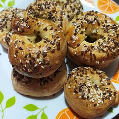 Amazing recipe, so easy to make and the way it looks it's absolutely incredible. The taste doesn't look like anything I've ever tried before, but it's really good, I will definitely make it again.