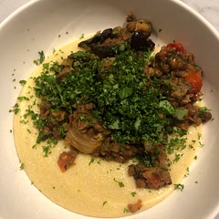 The polenta was runnier than expected, use less liquid. Ragu mixture was tasty and together with the polenta it was a perfect winter meal. Enjoyed it.