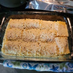 This was very delicious and my 3 boys ages 8 and 9 (2 sets of twins) loved it. It was a little hard for them to cut up the rolled up noodle as they kept falling apart so I think next time I will make it with linguini, fettuccine or some other kind of thick noodle that would be easier to manage.  Overall a good easy recipe 😃