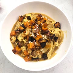 I would add the noodles after 8 mins after adding the broth.