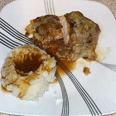 Super easy to prepare, used a crockpot liner and it was an easy cleanup.  I used a combination of Swiss and Gruyère cheeses and it tastes amazing.  Served with potatoes and I made gravy from the juices. Try it your gonna love it!