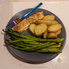 Not sure what to do with the garlic at the end since it was still somewhat raw. Might try cooking the garlic in a pan before mixing it with the butter. Still really good.