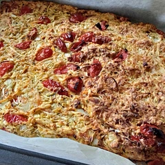 Absolutely worth it ! 
I baked it for 35 minutes at 200°C first, than covered it for 10 more minutes so it doesn't burn on top. 
It definitely makes more than 4 servings (6 big).
I seasoned with oregano, garlic, paprika, salt and pepper.
I made marinara sauce with it.