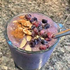 Yum. Flavors work well together. Next time I’ll try adding Mach’s powder and vanilla protein powder.

I made mine thicker and added sliced almonds, dash of cinnamon, and frozen pomegranate seeds.