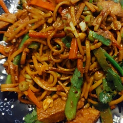 Recipe proportions were way out of whack, so made several changes and it turned out delicious:
For one person:
-used 45g nut butter, other sauce quantities the same - this made 2 portions of sauce so the other went into fridge
-used about a third of the vegetables listed, same amount of garlic
-used Quorn fillets, defrosted and sliced
-added garlic and chilli flakes after chicken and broccoli
-added fresh coriander at the end