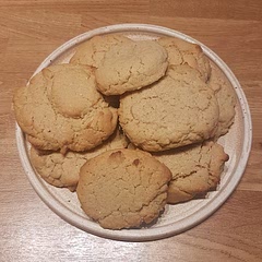 I can never make them look as pretty as they do in the pictures, but they taste nice 😂
I skipped the refrigeration because I'm impatient so maybe that's why