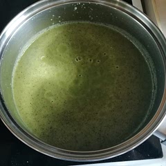 Lovely soup! Didn't grate any cheese on top, would absolutely make this again! Accidentally added 570ml vegetable stock instead of 500ml but it turned out fine, I'll probably do that again in the future to save wasting 70ml stock.