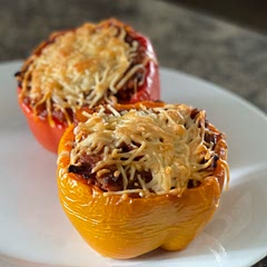 Nice easy recipe, I used some extra spices and added two habanero peppers for extra heat! I also used ground Turkey instead of ground beef due to the fact my store did not have any lean or extra lean. Very good taste. Will make again