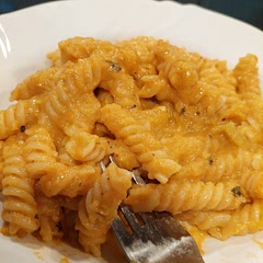 hands-down the best pasta recipe out there, I used fresh tomatoes instead of canned, and it blew my mind