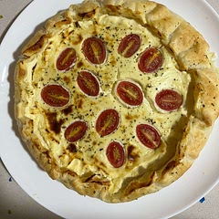 Super sexy taste! I did it with oat based cream and cow fresh cheese to reduce fats. I can’t imagine how delicious must be with the original ingredients. Love it!