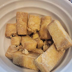 I always make my tofu in a skillet and after today I will only bake it from now on! Crispy on the outside, soft on the inside. Super yummy! Great in stir fry 😋