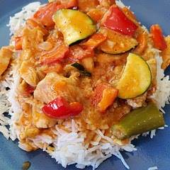 I really enjoyed this dish. I added green Thai chillies for extra spice and an extra tablespoon of red curry paste. Will definitely make again.