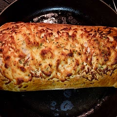 Not my best photo but this was delicious and extremely easy. Perfect dinner after a very long day at work and you just don’t want to spend an eternity cooking.