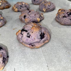 i didn’t have vegan butter but they’re delicious!