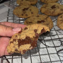 I’ve tried so many cookie recipes and this one is by far the best one.