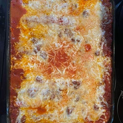 Added hamburger to the sauce for more protein, manicotti is a pain to fill 😅 sooo yummy though