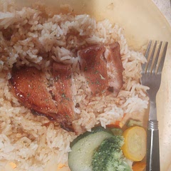 Things I did differently:
•Had 7 pork chops
•Made the sauce in a separate pot
•Used white wine instead of vinegar
•Used beef stock instead of water
•Used air fryer to help with caramelization 

I made extra sauce since my family likes extra sauce.