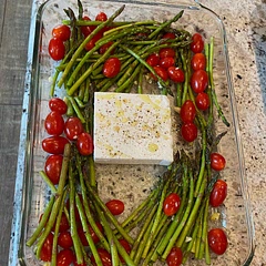 Loved this recipe! I added chicken and whole wheat pasta! I used a feta substitute since some of my family doesn’t like feta cheese. It was delicious and I’ll definitely be making it again!