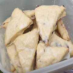 Amazing! My only flaw is a personal one, (I can never get the glaze thick enough for it's signature shape!!) Seriously the morning after I made these I ate one and omg...