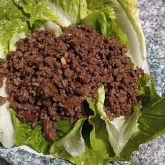 Added minced ginger with the garlic.
Definitely a quick and delicious dinner go-to.
