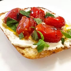 OH MY GOD, I'M SPEECHLESS! HOW COULD IT BE SO FRESH?! 😭❤️ I added some lemon juice to ricotta to make it little more sour. I'm dead and flying with angels. Thank you for this recipe ❤️