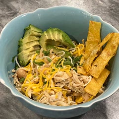 Quick and easy, delicious with robust flavors. Great with cornbread on the side!