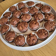 Are you sure it should be 1 tablespoon of baking powder??? For 12 cupcakes??? That don't sound right....
Edit: nevermind I should've followed the recipe, they would've rizen more if I've added 1tbsp of baking powder instead of just 2 tsp. All in all they look and taste alright and I think my friends will love them.
It also made 23 mini muffins so thats that