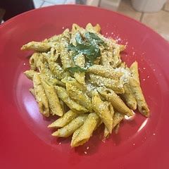 This is so delicious! I added red pepper flakes for heat. I was thinking to maybe add sun dried tomatoes, or possibly grape tomatoes. Either way, this is so flavorful—definitely recommend!