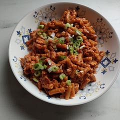 Didn't have pene, so used macaroni, tastes delish.