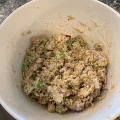 I might pass on the sliced onion next time. Diced onion in the mix is sufficient unless you enjoy onion breath all afternoon😂