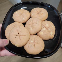I decided to use raspberries since others said the blueberry taste wasn't there much. They came out delicious! Nice light pink