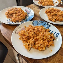 Nice, added a bit of hot sauce to serve. Put a small amount of chicken stock in with the sauce.