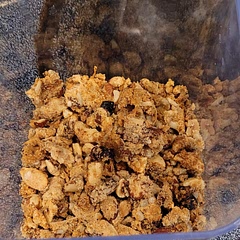 Simple,easy to make, my daughter made this. Not totally keto but we added some dried blueberry, dried cherries, pepitas and some lily's chocolate chips. This was am-ay-zing!!love it,new go to.